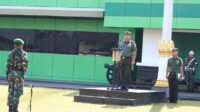 Semangat Juang dan  Kebersamaan Terus Berkobar, Prajurit Petarung Korem 132/Tdl Laksanakan Upacara Bendera di Bulan Ramadhan