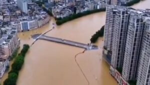 Tiongkok, 127 Juta Orang Berada dalam Resiko Banjir