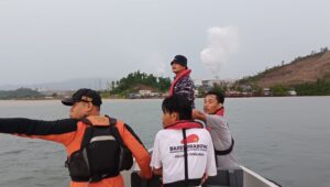 TNI AL Operasi Gabungan Pencaraian 5 Orang Tenggelam di Bahodopi, ini Penjelasan Danpos TNA AL 