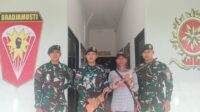 Menjelang Akhir Penugasan, Warga Perbatasan Kembali Serahkan Senjata Api Rakitan Secara Sukarela Kepada Satgas