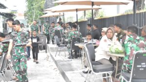 Teamwork yang Solid, Makan Siang Bersama Danrem 132/Tdl dan Para Prajurit Petarung Tadulako
