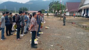 Serma Alimuddin Babinsa Kodim 1311 Morowali, Melakukan  Bimbingan Orientasi bagi Peserta PPPK Bidan Teknis 