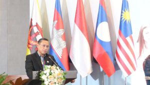 Plh. Dirjen Bina Adwil Bangun Konektivitas dan Kolaborasi untuk Kota Cerdas di ASEAN