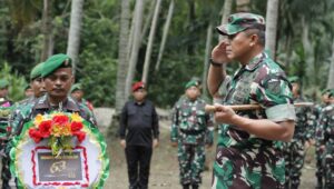 Upacara Peringatan HUT ke-63 Korem 132/Tdl di Monumen Tugu Tinombala, Brigjen TNI Dody Triwinarto : Jangan Pernah Lupakan Sejarah 