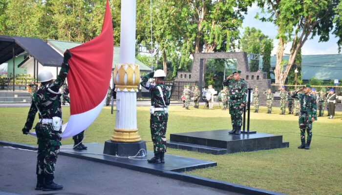 Tingkatkan Jiwa Nasionalisme, Korem 132/Tdl Gelar Upacara Bendera Mingguan