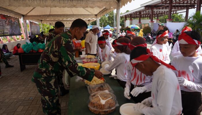 Peserta Lomba PBB Nikmati Makan Gratis Bersama  Kodim 1311/Morowali 