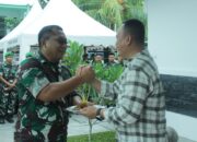 Keluarga Besar Korem 132/Tadulako Berikan Kejutan Ulang Tahun kepada Danrem Brigjen TNI Deni Gunawan, S.E.