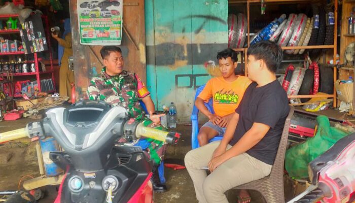 Babinsa Koramil 1311-03 Petasia Pelda Aswirudin, Gelar Komsos Bersama Masyarakat Desa Bungintimbe 