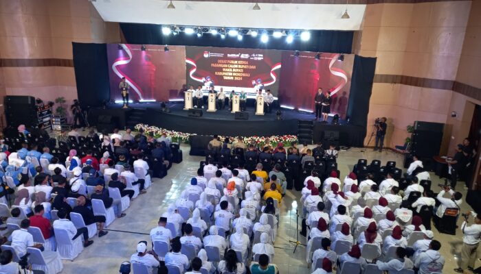 KPU Morowali Gelar Debat Ke- 2, Paslon Bupati dan wakil Bupati 