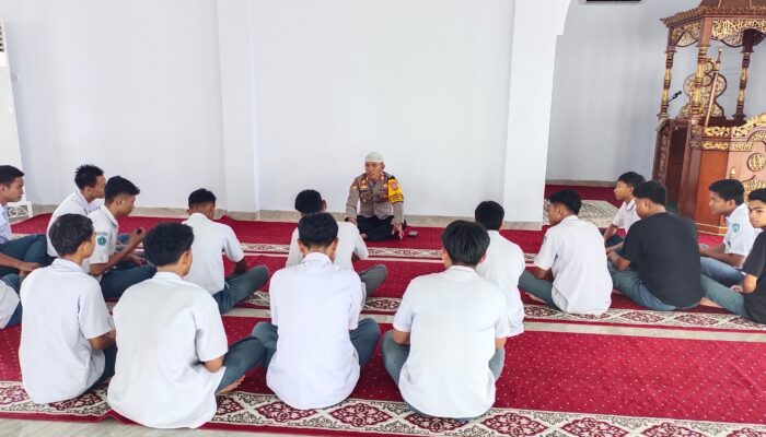Kapolsek Bungku Tengah, Pembinaan kepada Pelajar SMAN 2 Bungku 