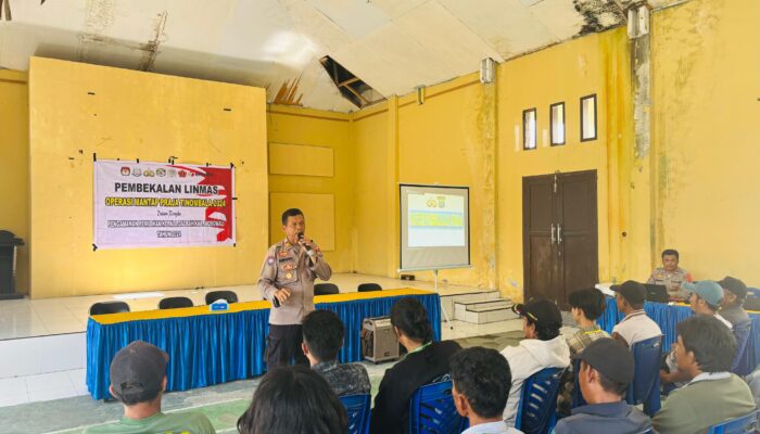 Polres Morowali Gelar Pembekalan Linmas untuk Pengamanan TPS di Kecamatan Bungku Barat