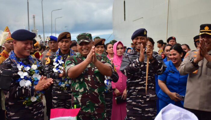 Kasrem 132/Tdl Hadiri Penyambutan Taruna dan Taruni AAL Angkatan Ke-72 dalam Latihan Jalasesya