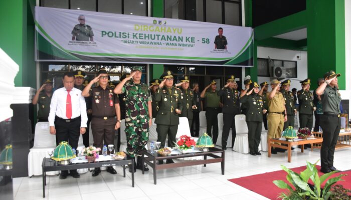 Kasiter Kasrem 132/Tdl Sampaikan Ucapan Dirgahayu pada HUT ke-58 Polisi Kehutanan