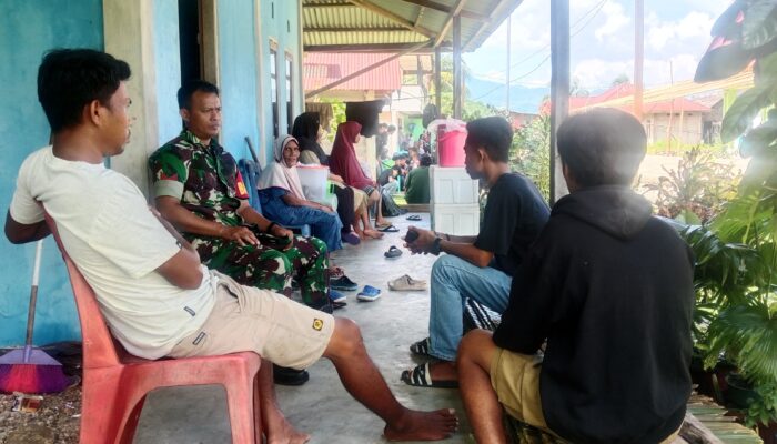 Babinsa Desa Koya Koptu Syafruddin Ajak Warga Jaga Keamanan dan Ketertiban
