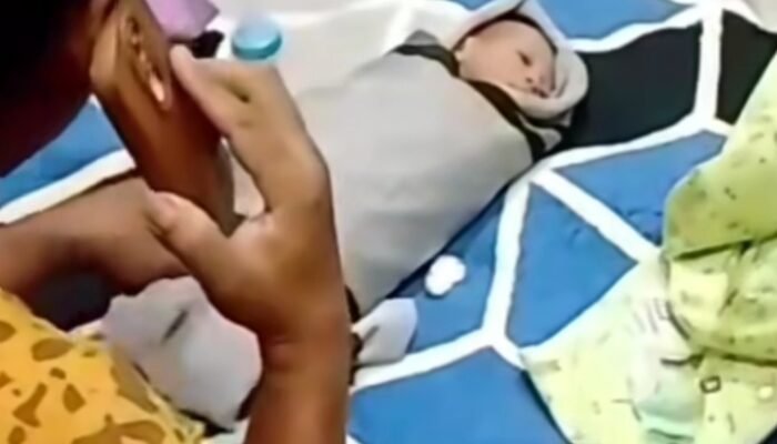 Warga Morowali, Temukan Bayi Perempuan di Pos Ronda Desa Lalampu 