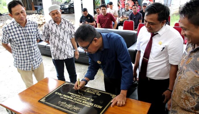 Pj Bupati Yusman Mahbub Resmikan Barak Satpol PP Morowali
