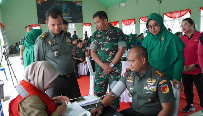 Hut Persit Ke-79 ,Persit Kartika Chandra Kirana Cabang LXVII Kodim 1311/Morowali Menggelar Donor Darah 