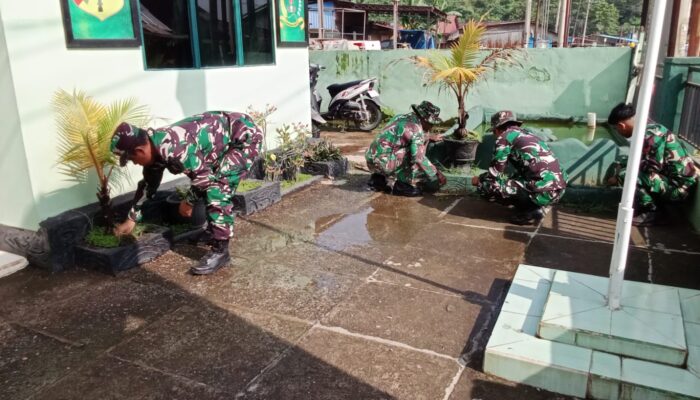 Jumat Bersih, Peltu Sanyoris  Pimpin Karya  Bakti