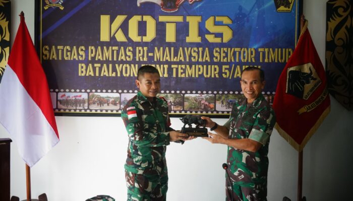 Kunjungan Kerja Tim Asnis Gar Binter Pusterad ke Kotis Satgas Pamtas RI–Malaysia Yonzipur 5/ABW di Nanga Badau     