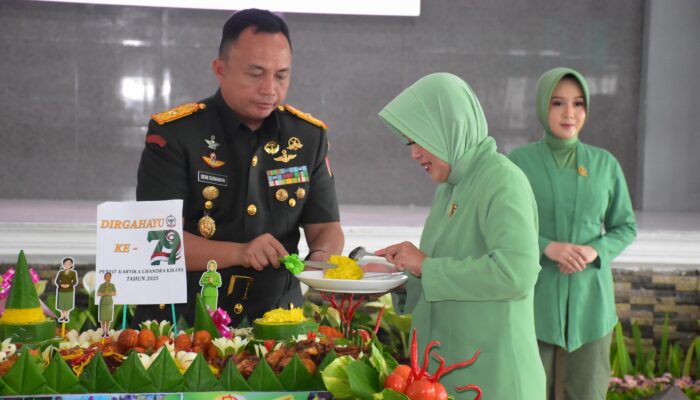 Persit KCK Koorcab Rem 132 PD XIII/Merdeka Gelar Syukuran Peringatan HUT ke-79 Persit Kartika Chandra Kirana Tahun 2025