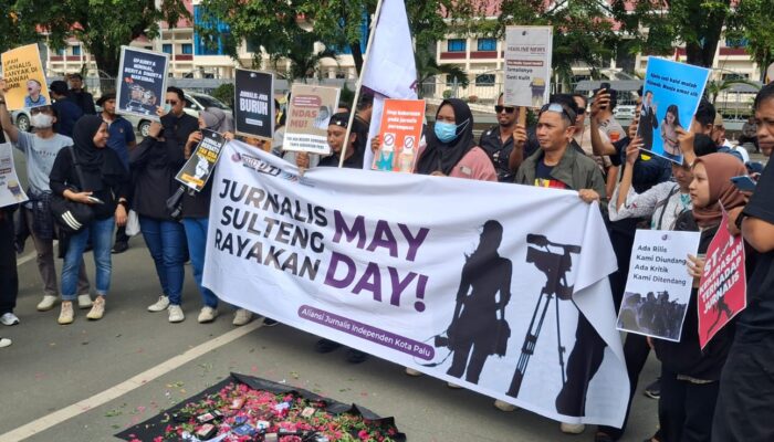 Kebebasan Pers Terancam, Jurnalis Melawan