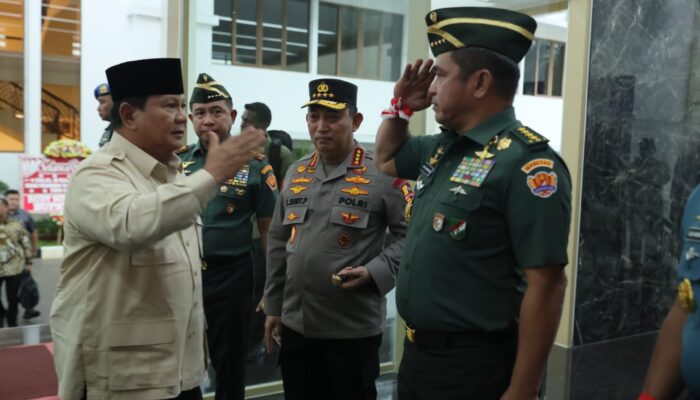 Kasad Hadiri Halal Bihalal Presiden dengan PPAD dan Keluarga Besar TNI-Polri