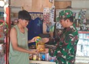 Babinsa Koramil 1311-02/Bungku Selatan Lakukan Pengecekan Stok dan Harga Sembako di Desa One Ete