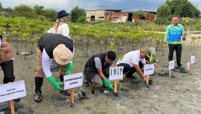 Perusahaan di Kawasan IMIP Meriahkan Environmental Fest 2025