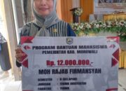 Dapat Bantuan Mahasiswa 12 Juta, Warga Witaponda Ucapkan Terima kasih Kepada Bupati Morowali