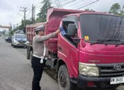 Satlantas Polres Morowali, Sosialisasikan Bahaya Muatan Overload kepada Sopir 