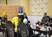 Kasiter Kasrem 132/Tdl Sambut Kedatangan Kejati Sulawesi Tengah