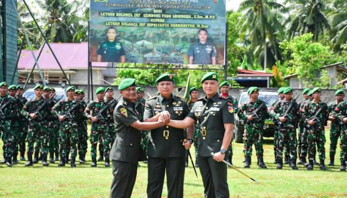 Tongkat Komando Yonif 714/SM Resmi Berganti, Danrem Tekankan Soliditas Prajurit