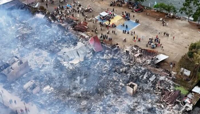 Si Jago Merah Lalap 46 Rumah Warga di Sorowako, Tidak ada Korban Jiwa
