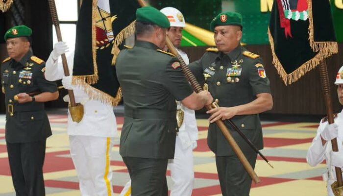 Mayjen TNI Jonathan Binsar P. Sianipar Pimpin Kodam XXIII/Palaka Wira, Siap Hadir di Tengah Rakyat