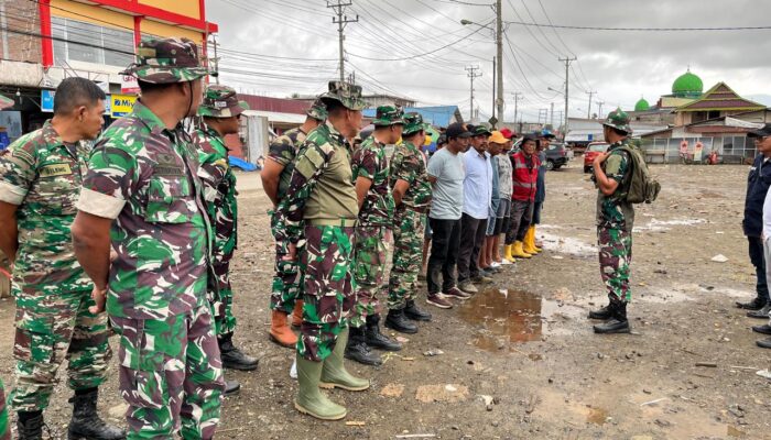 Jelang HUT RI ke-80, Koramil Bahodopi,  Polsek dan Pemdes  Gelar Karya Bakti 