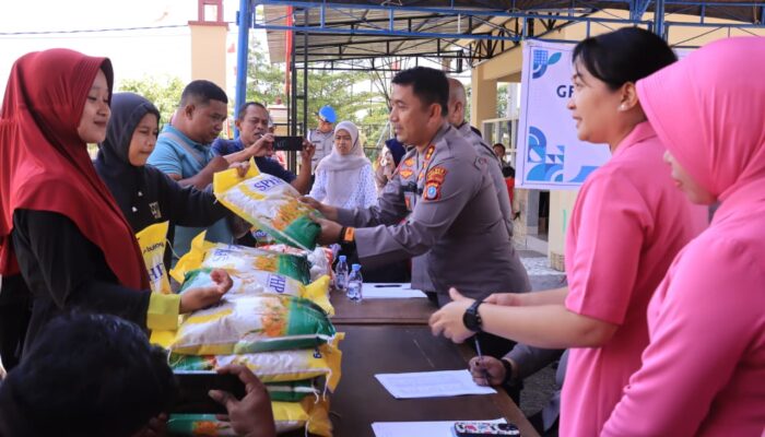 Polres Morowali Bersama Pemda dan Bulog Gelar Pasar Murah untuk Bantu Masyarakat