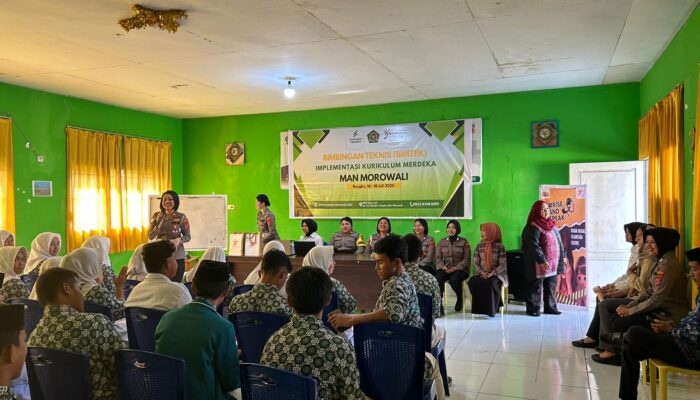 Jelang Hari Polwan ke-77, Satlantas Polres Morowali Gelar Sosialisasi Rise and Speak Tentang PPA dan TPPO 