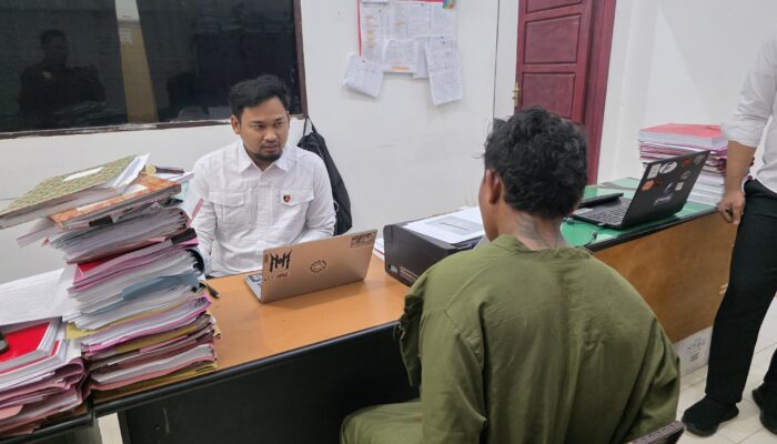 Polres Morowali Utara, Amakan Pelaku Penikaman Guru Gaji 