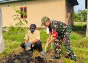 Babinsa Koramil Bahodopi Bersama Pemdes Keurea Tanam Pohon, Program CSR PT. BDM