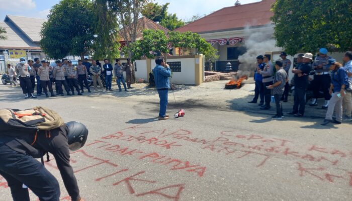 Imbas Bantuan Mahasiswa  12 Juta,AMM Minta Kadis Disdikbud   Dicopot dari Jabatanya