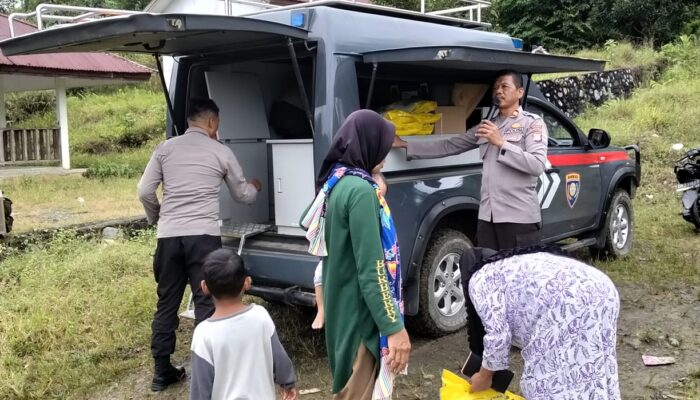 Sat Binmas Polres Morowali Distribusikan Beras SPHP Lewat Gerakan Pangan Murah