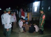 Babinsa Koramil 1311-06/Bungku Utara Rutin Patroli Malam Bersama Linmas dan Warga