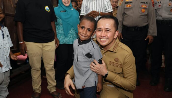 Fatoni Beri Semangat Anak Panti Pembawa Terang: Jangan Sedih, Tetap Sekolah dan Kejar Cita-Cita