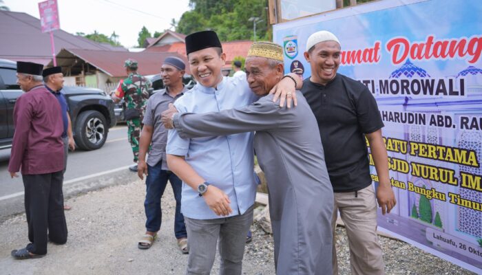 Masjid Harus Bersih dan Nyaman, Bupati Iksan Minta Kesra Evaluasi Petugas Kebersihan