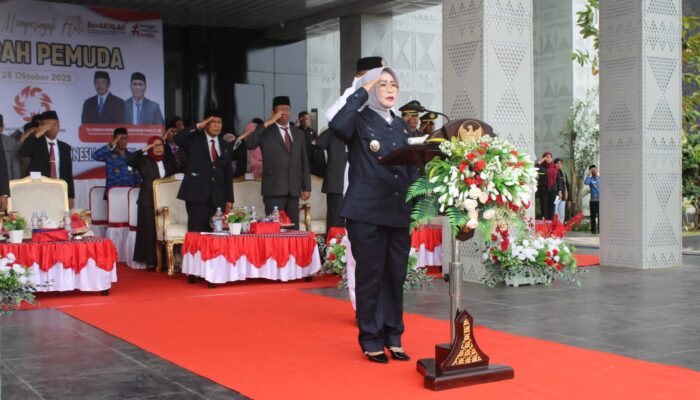Wabup Iriane Bertindak Sebagai Inspektur Upacara Peringatan Hari Sumpah Pemuda ke-97 Tahun 2025