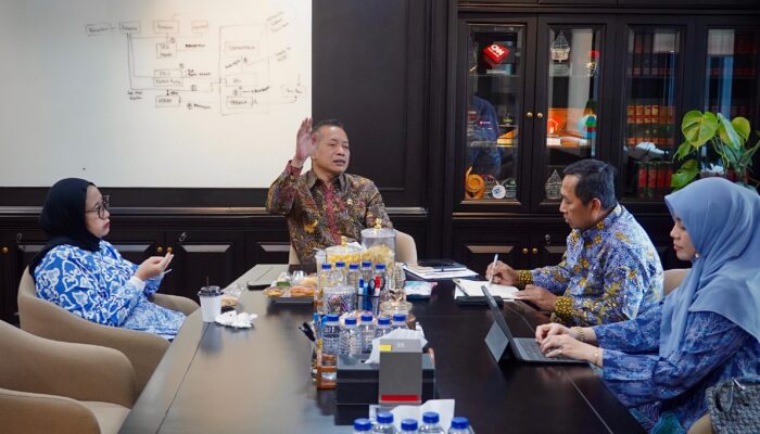 Menteri Koperasi Siapkan Dana Ratusan Miliar melalui LPDB untuk Penyediaan Bahan Pangan MBG