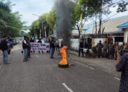 Gelar Aksi Aksi Unjuk Rasa:GRD KK-Morowali Desak Dirut RSUD Di Copot dan Dokter Spesialis Yang Menagani korban Dikeluarkan Dari RSUD