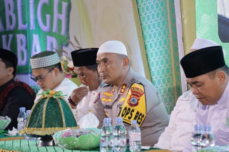 Kapolres Morowali AKBP Zulkarnain hadiri kegiatan Tabligh Akbar, Dzikir dan Doa Bersama di Masjid Nurul Taqwa Bahodopi,(foto:ist)