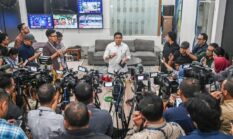 Seskab Teddy: Bantah MBG kurangi Program & Anggaran Pendidikan, bahkan ditambah.