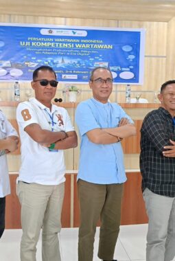 UKW PWI Morowali Resmi Ditutup, 8 Wartawan Dinyatakan Lulus Jenjang Madya    